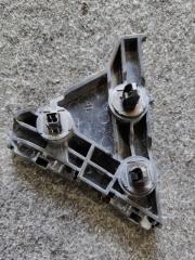 Запчасть крепление бампера заднее левое Toyota Camry 2006