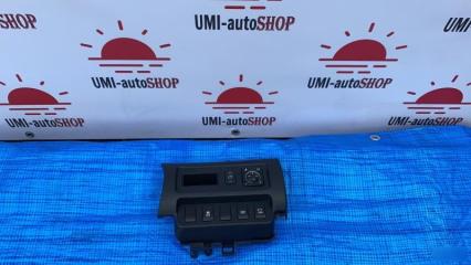 Консоль LEXUS HS250h 2010