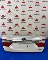 Крышка багажника TOYOTA CAMRY
