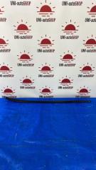 Молдинг лобового стекла левый TOYOTA PRIUS контрактная Молдинг лобового стекла левый TOYOTA PRIUS