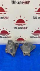 Кронштейн опоры двигателя правый TOYOTA CROWN 2018 контрактная Кронштейн опоры двигателя правый TOYOTA CROWN 2018