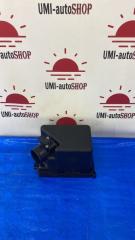 Крышка воздушного фильтра TOYOTA HARRIER 2014