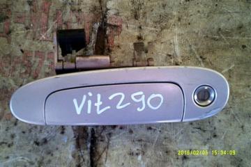 Запчасть ручка двери передняя левая TOYOTA VITZ 2005-2010