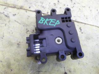Запчасть сервопривод заслонки печки MAZDA AXELA 2003-2009