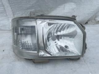 Фара правая TOYOTA HIACE 2013-- Б/У Фара правая TOYOTA HIACE 2013--