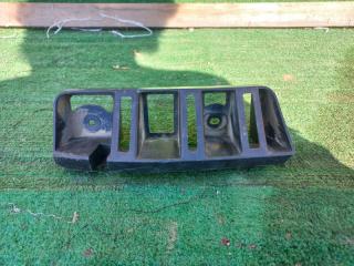 Фото запчасти крепление бампера заднее правое SKODA RAPID 2012- Б/У запчасть Запчасть крепление бампера заднее правое SKODA RAPID 2012-