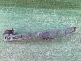 Запчасть планка под фары передняя левая MAZDA AXELA 2003-2009