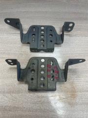 Запчасть крепление магнитолы HONDA CR-V 2009