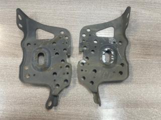 Запчасть крепление магнитолы TOYOTA VITZ 2005-2010