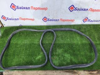 Уплотнитель двери HONDA STEPWGN 2010