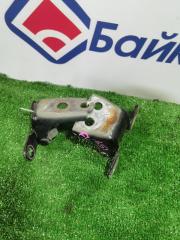 Петля двери передняя левая HONDA FREED SPIKE 2011 контрактная Петля двери передняя левая HONDA FREED SPIKE 2011