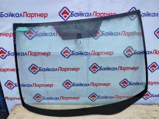 Стекло лобовое переднее TOYOTA VOXY 2009