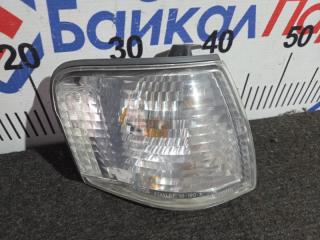 Габарит передний правый TOYOTA CORSA 1999