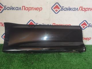 Накладка на дверь задняя правая MITSUBISHI DELICA D:5 2009