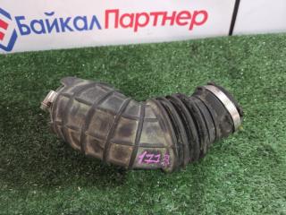 Патрубок воздушного фильтра AUDI A4 2012