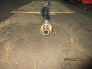 Карданный вал TOYOTA RUSH J210E 3SZ 2 ракурс Карданный вал TOYOTA RUSH J210E 3SZ 2 ракурс