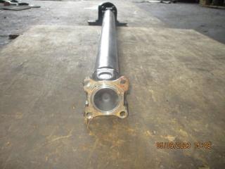 Карданный вал  TOYOTA   RUSH   J210E   3SZ     3 ракурс