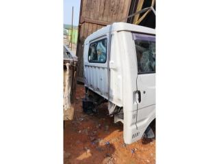 Кабина  MAZDA   BONGO   SK82        2 ракурс