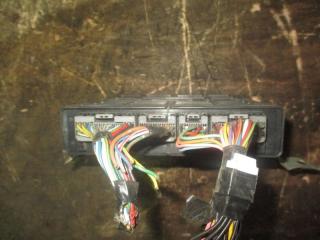 Блок управления efi  MITSUBISHI   TOWN BOX   U61W   3G83   8631A291  2 ракурс