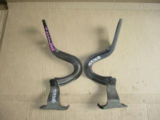 Петля капота  HONDA   STEPWAGON   RF3        1 ракурс