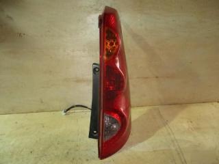 Стоп правый задний  NISSAN   NOTE   E11      22063780  1 ракурс