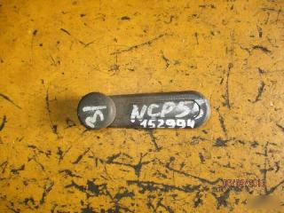 Ручка стеклоподъемника левая передняя  TOYOTA   PROBOX   NCP55        1 ракурс
