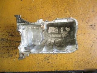 Поддон  HONDA   FIT   GE6   L13A     2 ракурс