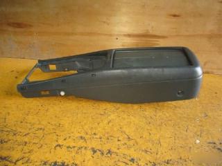 Подлокотник  MITSUBISHI   DIAMANTE   F36A        1 ракурс