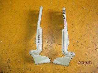 Петля капота  MITSUBISHI   TOPPO   H82A        1 ракурс