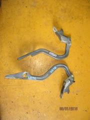 Петля капота  SUZUKI   SWIFT   ZC71S        1 ракурс