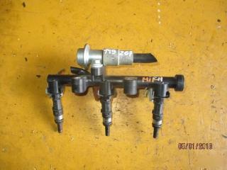 Инжектор  DAIHATSU   MIRA E:S   LA300S   KF   23250B2050  2 ракурс