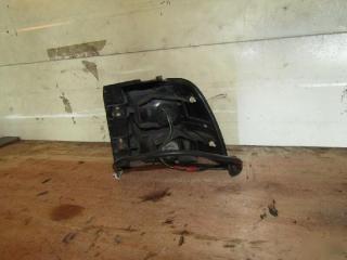 Стоп левый задний  NISSAN   LIBERTY   PM12      4853  2 ракурс