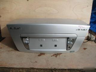 Крышка багажника  SUZUKI   AERIO   RA21S        1 ракурс