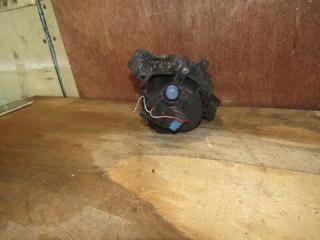 Туманка левая передняя  TOYOTA   PORTE   NCP141      81210-0D040  2 ракурс