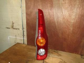 Стоп правый задний  DAIHATSU   MIRA   L275S      D048  1 ракурс