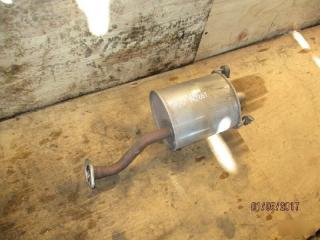 Глушитель  HONDA   FIT   GD1   L13A     2 ракурс