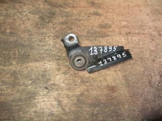 Подушка двигателя задняя TOYOTA RACTIS NCP100 1NZ 1 ракурс Подушка двигателя задняя TOYOTA RACTIS NCP100 1NZ 1 ракурс