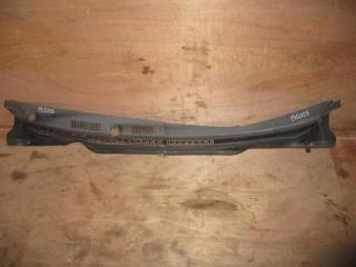 Жабо  HONDA   STREAM   RN1        1 ракурс
