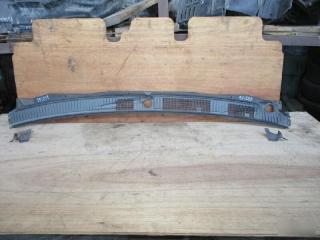 Жабо  MITSUBISHI   PAJERO   V63W        1 ракурс