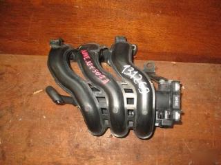 Коллектор впускной  HONDA   N-ONE   JG1   S07A     1 ракурс