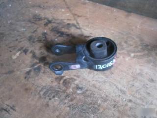 Подушка двигателя задняя TOYOTA RACTIS SCP100 2SZ 1 ракурс Подушка двигателя задняя TOYOTA RACTIS SCP100 2SZ 1 ракурс