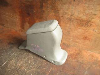 Подлокотник  HONDA   AIRWAVE   GJ1   L15A     1 ракурс