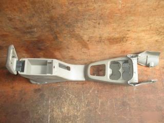 Подлокотник  HONDA   AIRWAVE   GJ1   L15A     2 ракурс