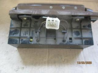 Пепельница  MITSUBISHI   DIAMANTE   F31A        3 ракурс