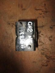 Подушка двигателя задняя  SUBARU   IMPREZA   GH2      A/T  2 ракурс