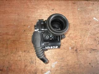 Дроссельная заслонка DAIHATSU MOVE LA150S KF 22030B2040 1 ракурс Дроссельная заслонка DAIHATSU MOVE LA150S KF 22030B2040 1 ракурс