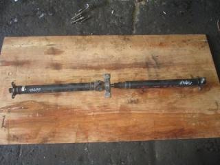 Карданный вал TOYOTA ARISTO JZS160 2JZ 1 ракурс Карданный вал TOYOTA ARISTO JZS160 2JZ 1 ракурс