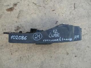 Крепление бампера правое заднее  NISSAN   CUBE   Z12        2 ракурс