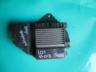 Блок управления форсунками  TOYOTA   DYNA   XZU308      8987037040  1 ракурс