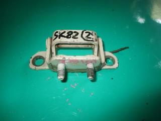 Петля дверная MAZDA BONGO SK82 1 ракурс Петля дверная MAZDA BONGO SK82 1 ракурс